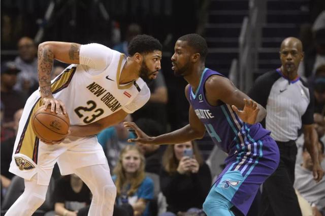 在比赛初期 在比赛初期